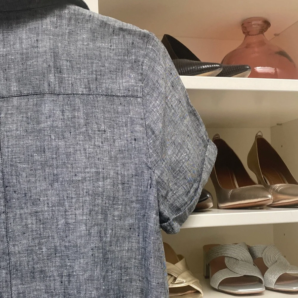 Tahari - Gray Linen Button-Down Dress!  Like NEW. Size S. - Picture 14 of 15